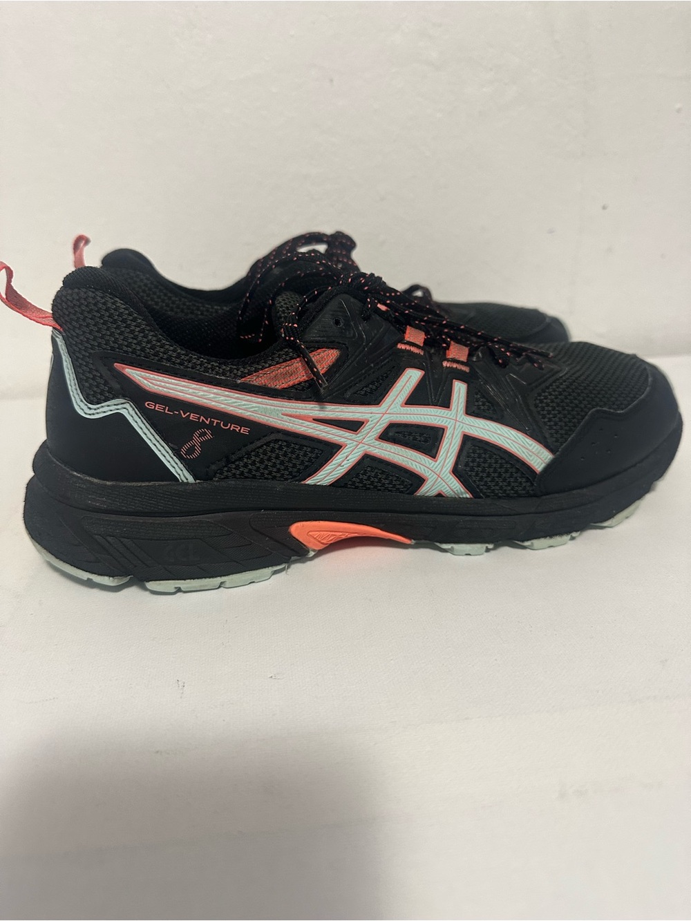 ASICS Women's Gel-Venture 8 trail running shoes